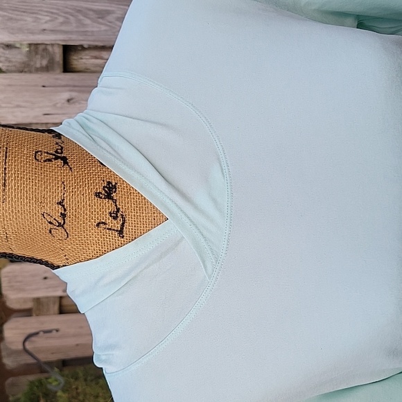 Nike Dri-Fit Performance Hoodie - Picture 11 of 17